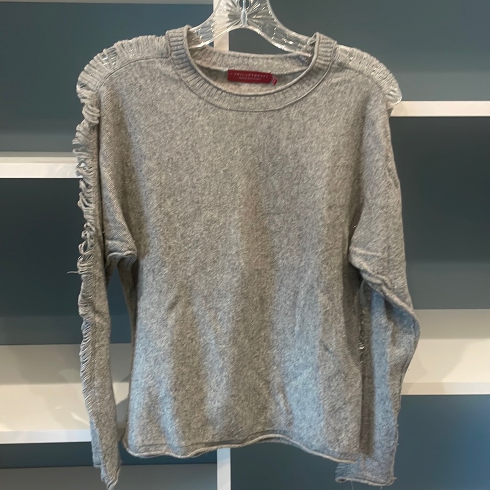 Beautiful gray cashmere Philanthropy sweater with open sleeves